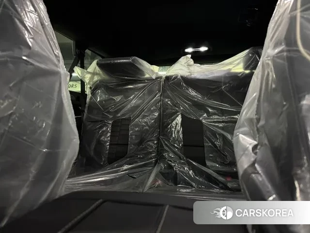 Cadillac Escalade 5th Generation 2025 Черный из Кореи, фото 6