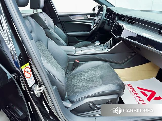 Audi A6L 2021 Черный из Китая, фото 6
