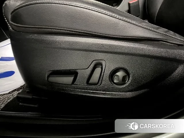 Kia The New K3 2nd generation 2021 Серебристо-серый из Кореи, фото 6