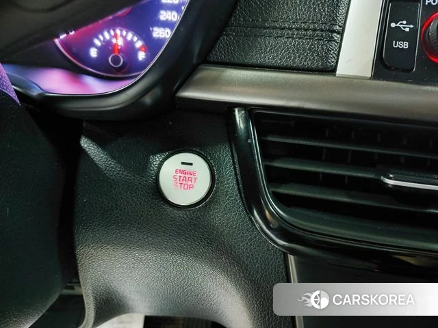 Kia K5 second generation 2018 Черный из Кореи, фото 6