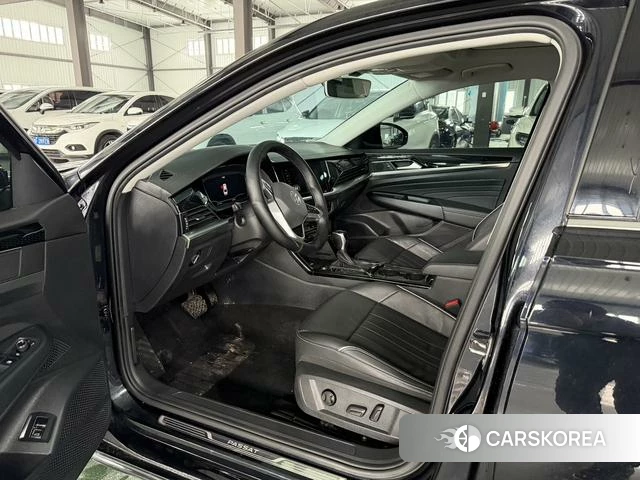 Volkswagen Passat 2022 Черный из Китая, фото 6