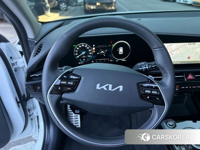 Kia Di Ol Nu Niro 2022 Белый из Кореи, фото 6