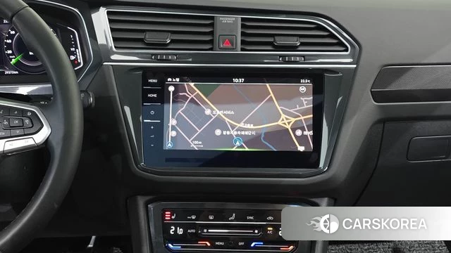 Volkswagen Tiguan second Generation 2023 Белый из Кореи, фото 6