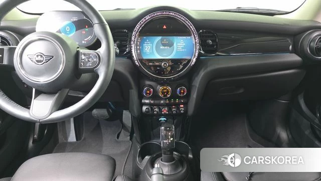 Mini Cooper 2023 Серебристо-серый из Кореи, фото 6