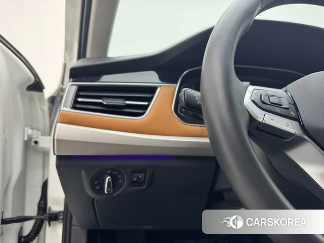 Volkswagen Bora 2022 Белый из Китая, фото 6