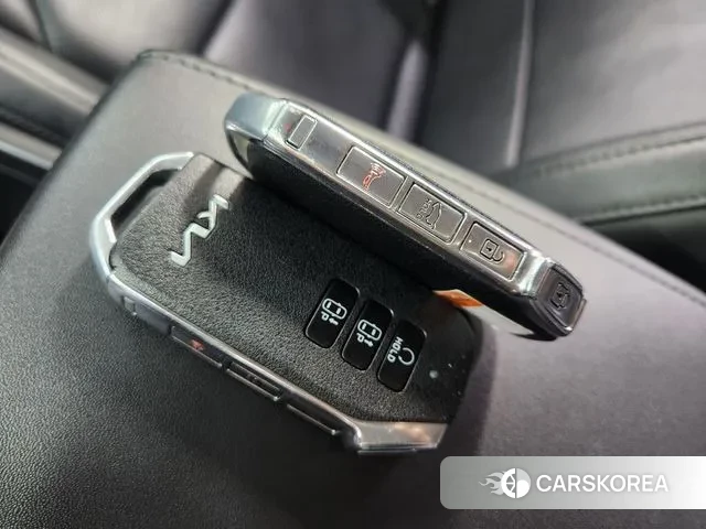 Kia Di Ol Nu Niro 2022 Белый из Кореи, фото 6