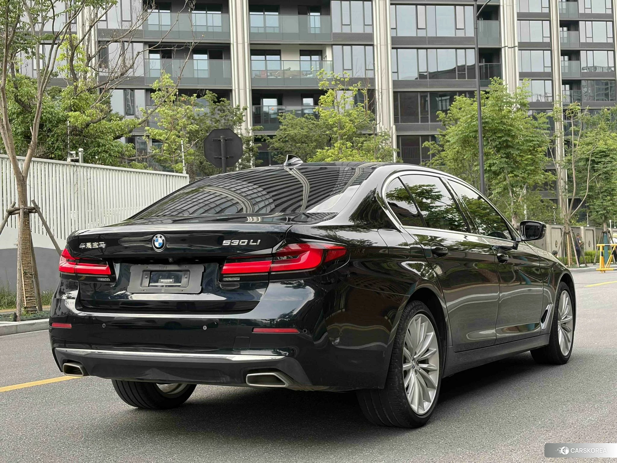 BMW 5 series 2021 Черный из Китая, фото 6