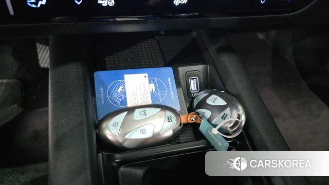 Hyundai Ionic 6 2024 Черный из Кореи, фото 6
