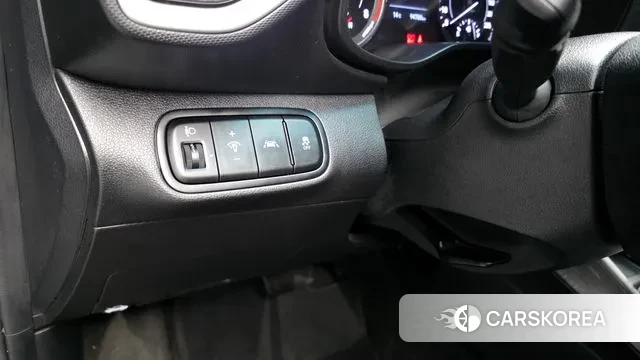 Hyundai Venue 2021 Черный из Кореи, фото 6