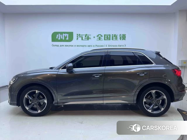 Audi Q3 2023 Темно-серый из Китая, фото 6