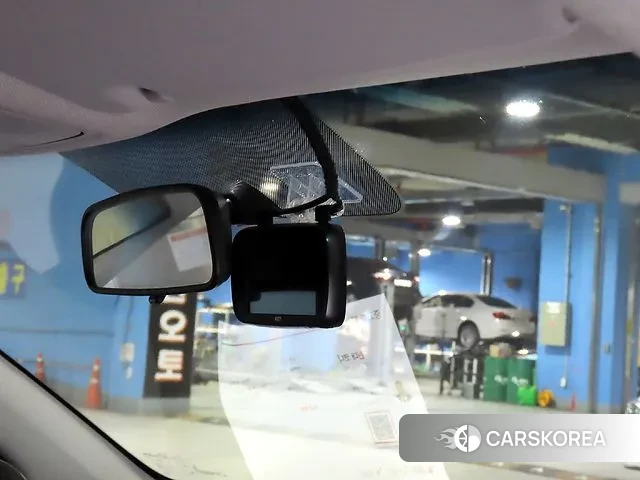 Hyundai Kona 2018 Белый из Кореи, фото 6