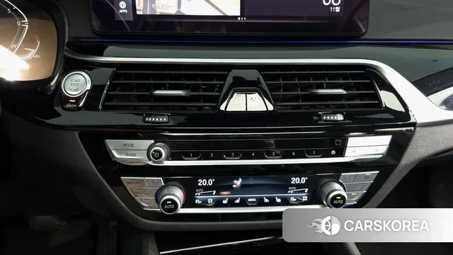 BMW 5 Series (G30) 2020 Белый из Кореи, фото 6