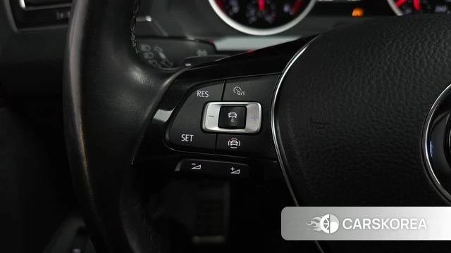 Volkswagen Tiguan second Generation 2020 Серый из Кореи, фото 6