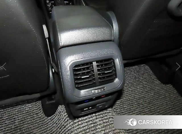 Volkswagen Tiguan second Generation 2019 Белый из Кореи, фото 6