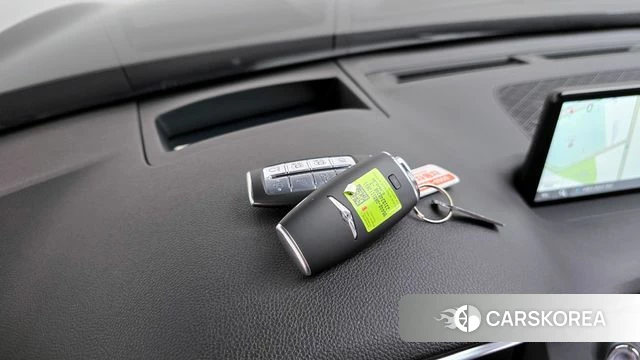 Genesis GV70 2023 Черный из Кореи, фото 6