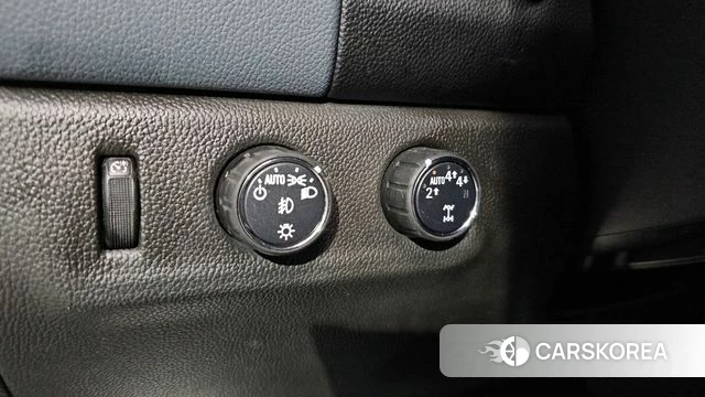 Chevrolet (GM Daewoo) Real New Colorado 2022 Черный из Кореи, фото 6