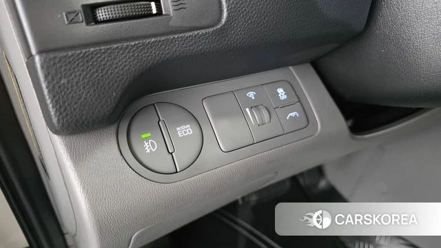 Hyundai The New Grand Starex 2021 Белый из Кореи, фото 6