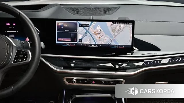 BMW X7 (G07) 2023 Белый из Кореи, фото 6