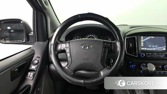 Hyundai The New Grand Starex 2019 Белый из Кореи, фото 6