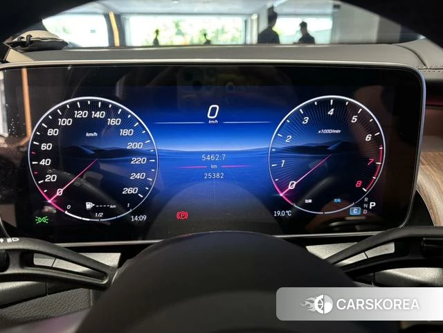 Mercedes-Benz GLC 2025 Черный из Китая, фото 6