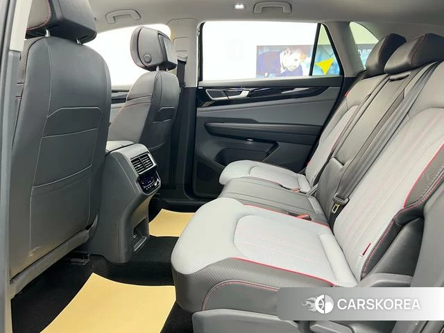 Volkswagen Tourang 2024 Черный из Китая, фото 6