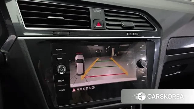 Volkswagen Tiguan second Generation 2020 Белый из Кореи, фото 6