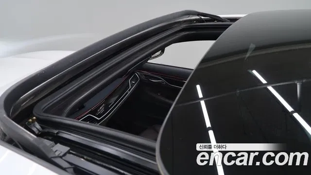 BMW 7 Series (G11) 2018 Белый из Кореи, фото 6