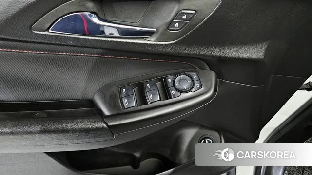 Chevrolet (GM Daewoo) Trailblazer 2022 Белый из Кореи, фото 6