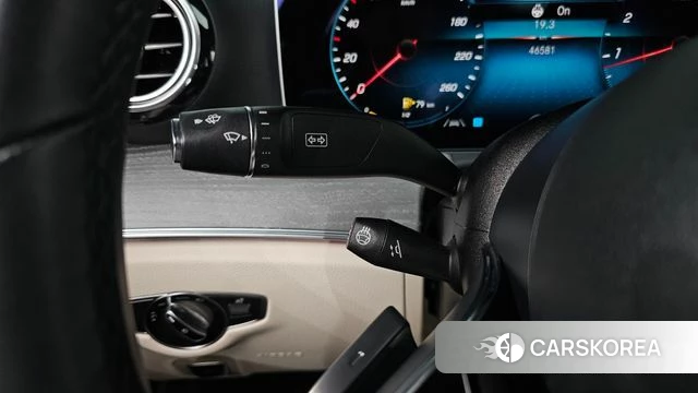 Mercedes-Benz E-Class W213 2022 Белый из Кореи, фото 6