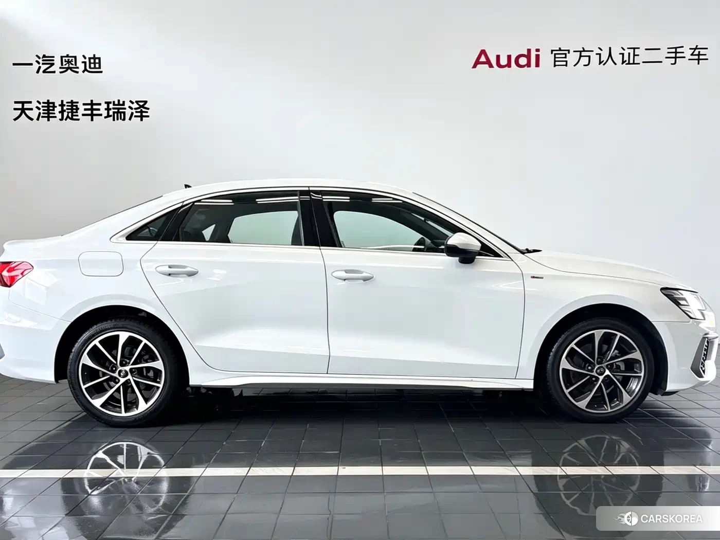 Audi A3 2024 Белый из Китая, фото 6