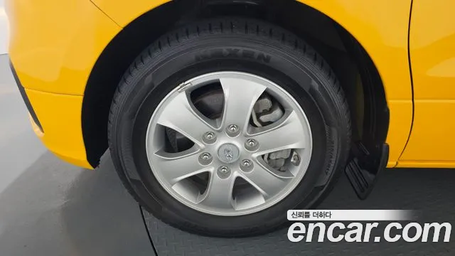 Hyundai The New Grand Starex 2018 Желтый из Кореи, фото 6