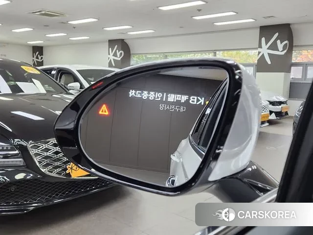 Genesis GV70 2023 Белый из Кореи, фото 6