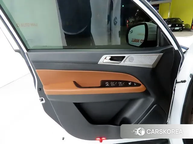 Ssangyong Rexton Sports 2019 Белый из Кореи, фото 6