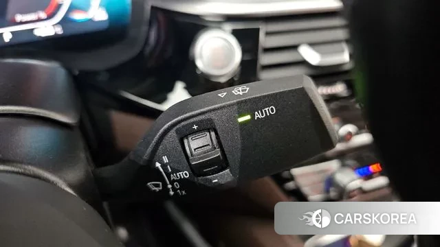 BMW 5 Series (G30) 2023 Черный из Кореи, фото 6