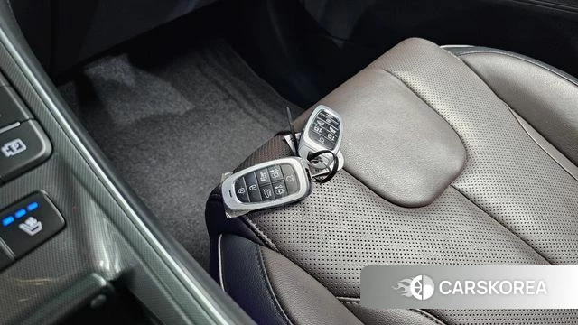 Hyundai The New Santa Fe 2022 Белый из Кореи, фото 6