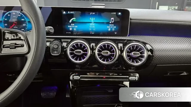 Mercedes-Benz A-Class W177 2020 Черный из Кореи, фото 6