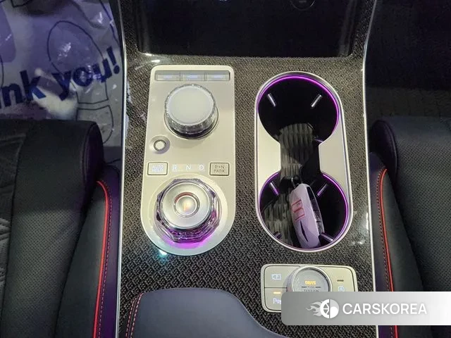 Genesis GV80 Coupe 2024 Серебристо-серый из Кореи, фото 6