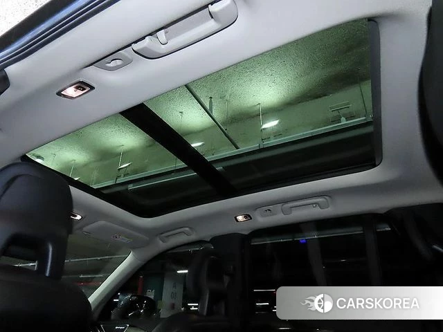Volvo XC90 second Generation 2018 Светло-серебряный цвет из Кореи, фото 6