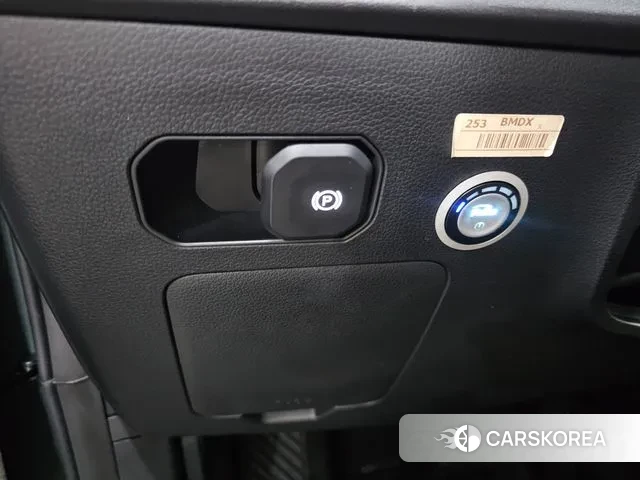 Ssangyong Torres 2023 Темно-зеленый из Кореи, фото 6