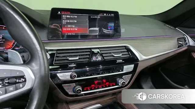 BMW 5 Series (G30) 2020 Синий из Кореи, фото 6