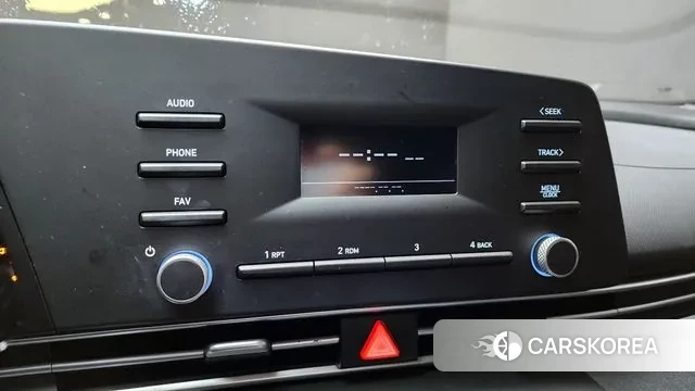 Hyundai Avante Hybrid (CN7) 2022 Белый из Кореи, фото 6