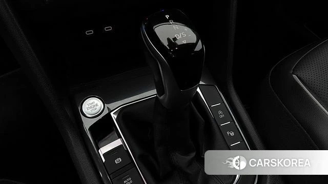Volkswagen Tiguan Allspace 2022 Серебристо-серый из Кореи, фото 6