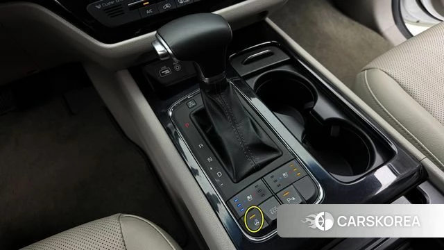 Kia All New Carnival 2018 Белый из Кореи, фото 6