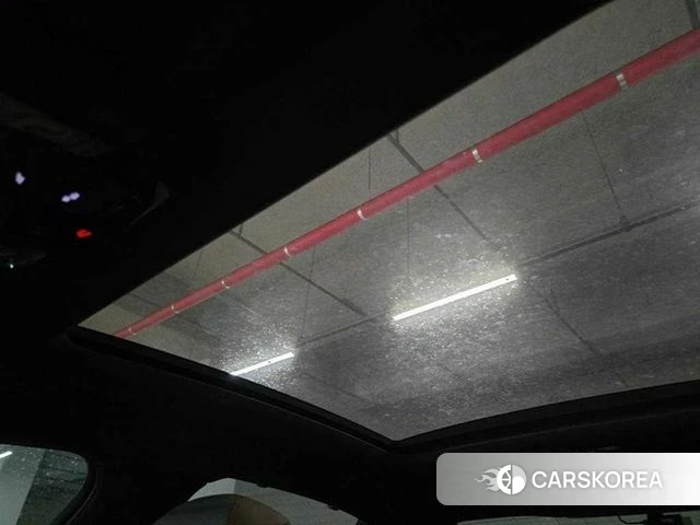 BMW 5 Series (G60) 2025 Белый из Кореи, фото 6