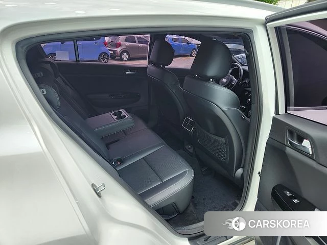 Kia Sportage The Bold 2019 Белый из Кореи, фото 6