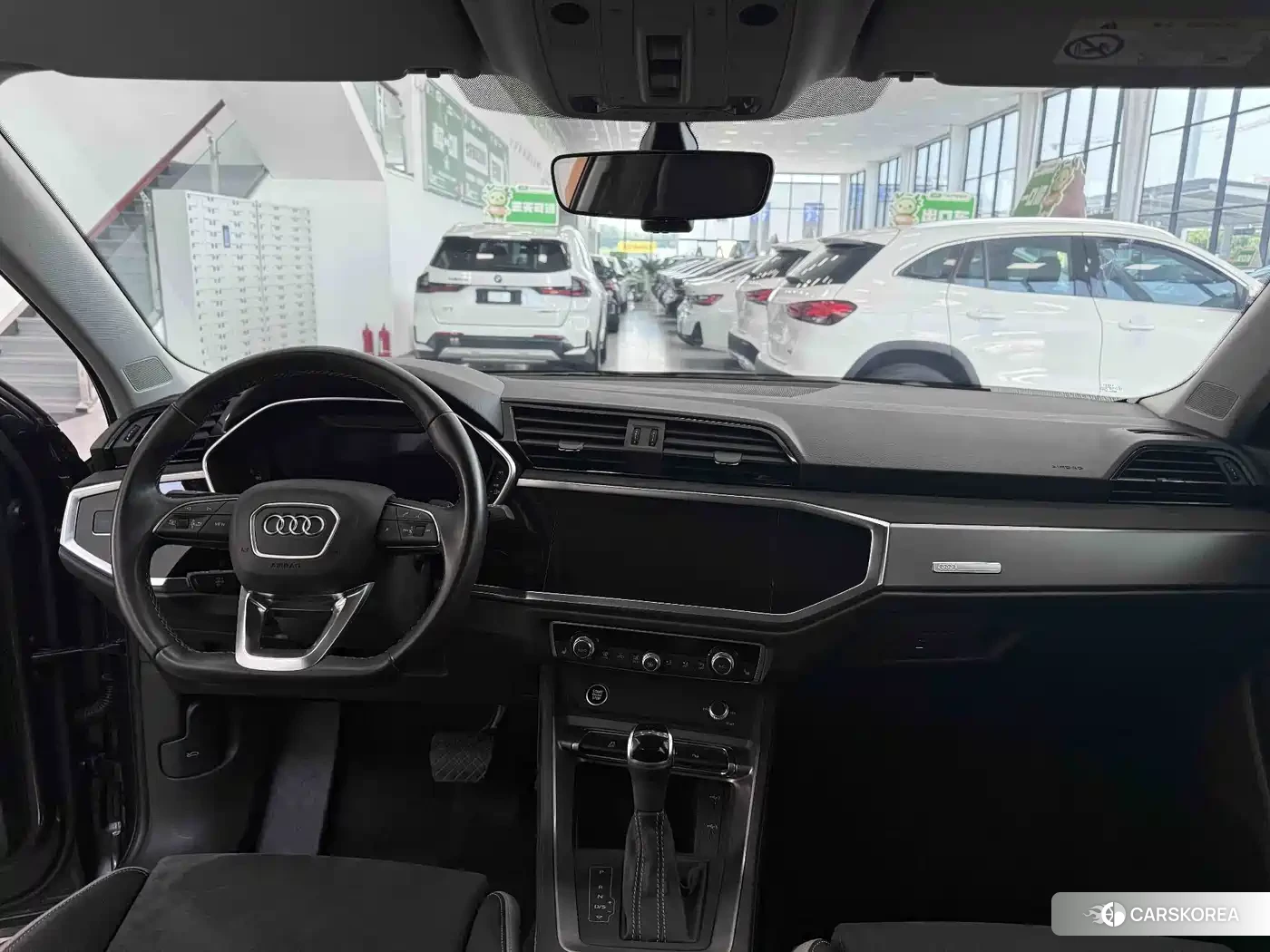 Audi Q3 2023 Silver/gray из Китая, фото 6