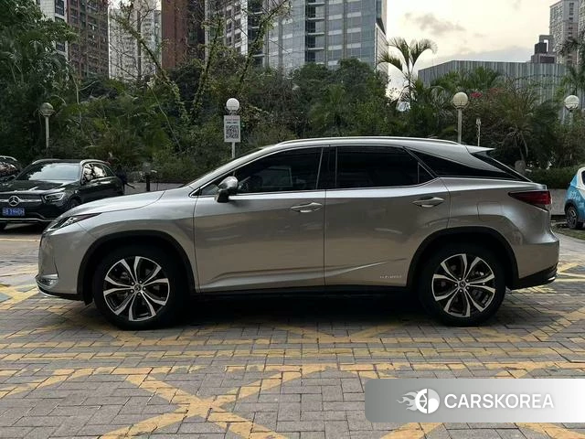Lexus RX 2022 Серебристо-серый из Китая, фото 6