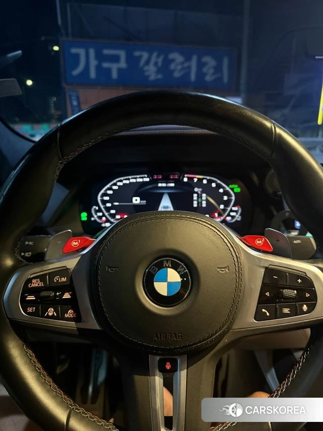 BMW X6M (G06) 2021 Серебристо-серый из Кореи, фото 6