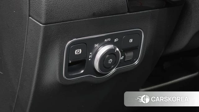 Mercedes-Benz GLA - Class H247 2022 Красный из Кореи, фото 6