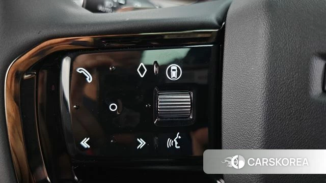 Land Rover Range Rover Evoque 2nd Generation 2025 Белый из Кореи, фото 6
